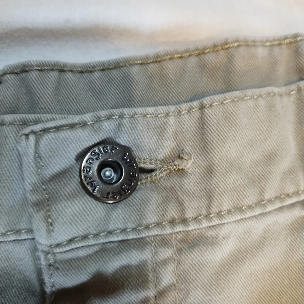 Wrangler Cargo Pants Khaki‎ Tan Mens 34x28 (Tag 34x30) Relaxed Utility GorpCore